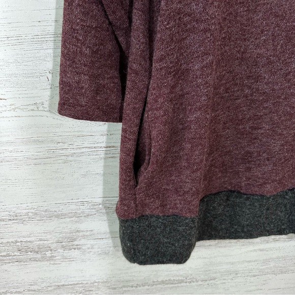 NWT FIGWOOD Cozy Turtleneck Cowl Neck Fuzzy Tunic Sweater Mini Dress Burgundy - Picture 5 of 7